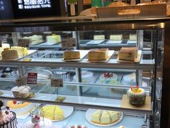 面包甜点陈列柜-焙丽拾光(麦凯乐直营店)
