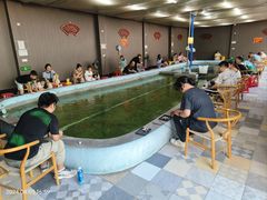 -光头佬室内钓虾场·烧烤·团建·亲子(中山八路店)
