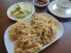 菜脯粿条-莲华素食府