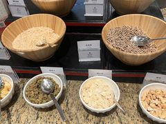 -华邑酒店·鲜艳全日自助餐厅