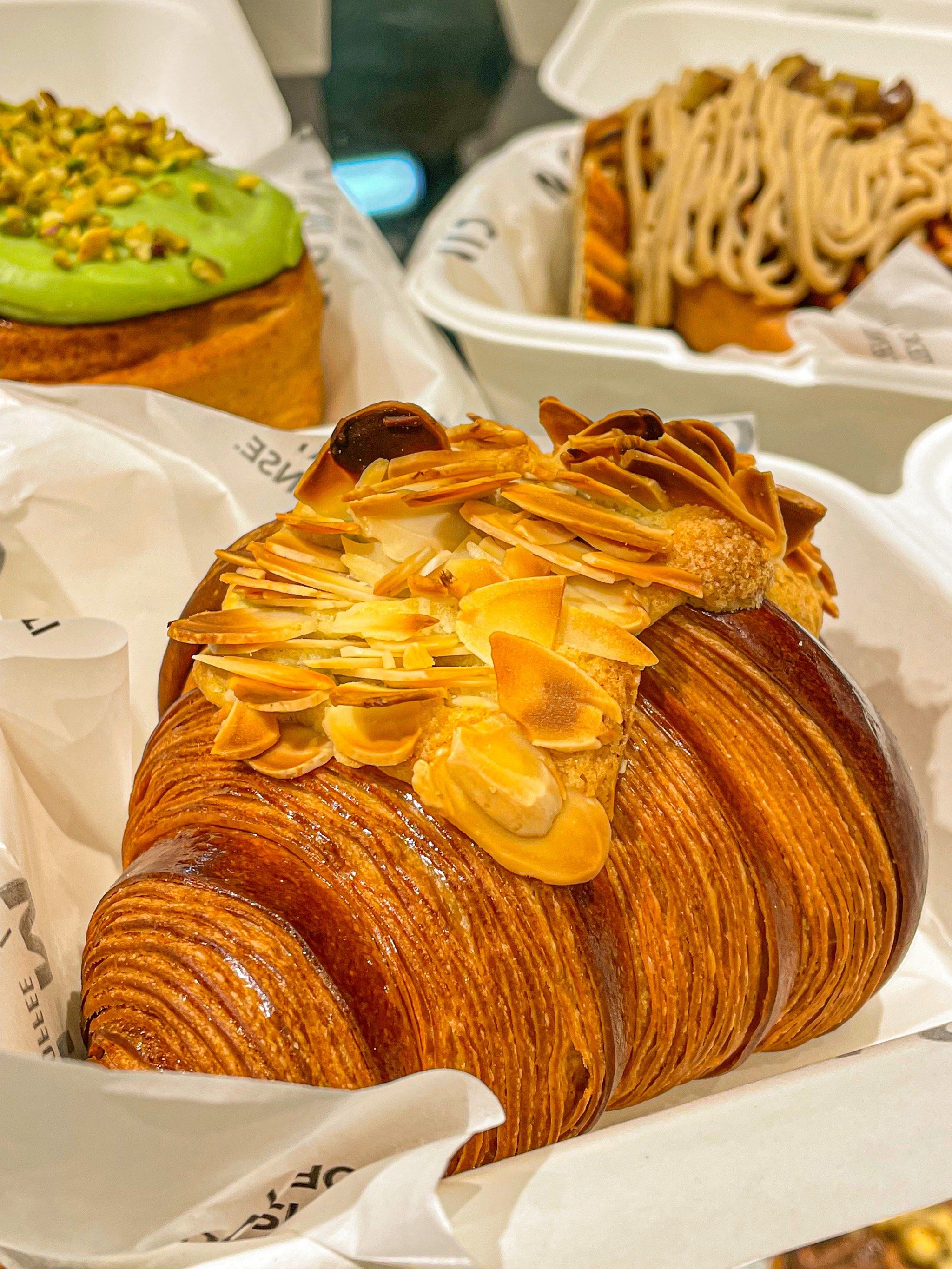 终于发现了好吃的肉桂面包 !