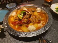 沙湾原始大盘鸡-丝路金桃·新疆菜(徐汇店)