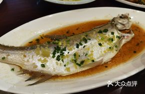 Steamed White Fish with Cantonese Style