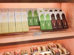 -好利来(上海长宁龙之梦店)