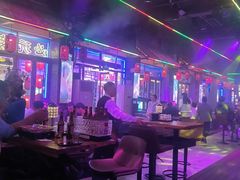 -喜鹊音乐酒馆(西街店)