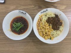 红烧牛筋-花市豌杂面(民生路店)