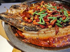 -鸣记脆皮烤鱼·海鲜烤鱼(三八广场店)