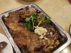 -鹤乡东北菜(崮山路店)