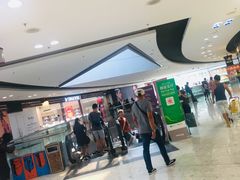 -东荟城名店仓