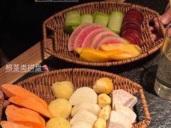 -三出山火锅(万象天地店)