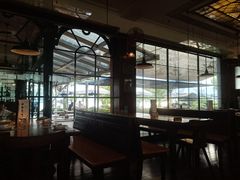 靠窗位-宝莱纳餐厅(滨江店)