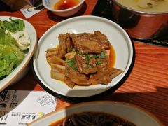 特色辣卤鸭翅-龙聚德北京烤鸭(沙坪坝华宇A馆店)