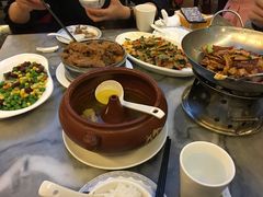 -蔼若春.传承三十年云南菜(金碧公园店)