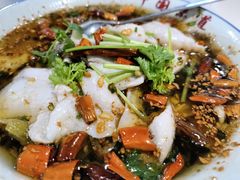 老坛酸菜鱼-本味轩精品茶餐厅(黄山路店)