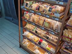 -全家便利店(东直门店)