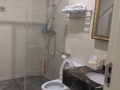 -名流健康高端体检中心·名宾门诊·健康管理