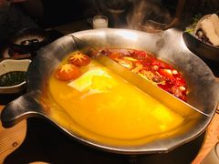 -湊湊火锅·茶憩(杭州湖滨银泰in77店)