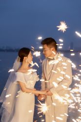 -蒙太奇婚纱摄影(万达店)