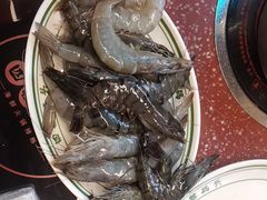-四囍码头海鲜烧烤自助火锅(外滩南京东路悦荟广场店)