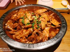 -胖哥俩肉蟹煲(济南世茂国际广场店)