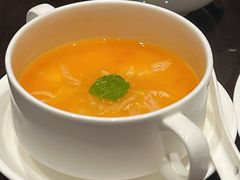 -玥轩YUE HIN(IFS国际金融中心店)