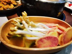 -芸山季·云南山珍菌火锅(人民广场来福士店)