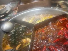 -廖掌柜·重庆鲜货火锅(上海首店)