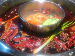 -六公里老火锅(总店)