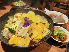 -万记麻辣烫国展总店
