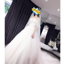 -艾米丽婚纱礼服