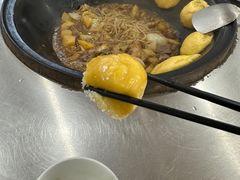 -粘豆包柴火铁锅炖