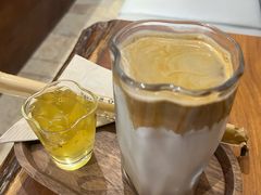 -Line 咖啡(石厦花园店)