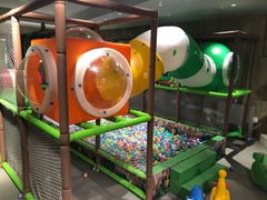 -zoonana室内动物园(东方福来德店)