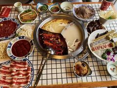 -土货重庆火锅(罗斯福广场店)