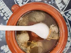 -桥香园云南过桥米线(金马碧鸡店)