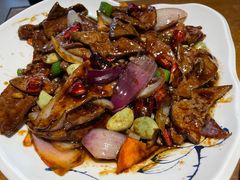 腊八蒜炒猪肝-95号酱骨·一块豆腐(展春园西路店)