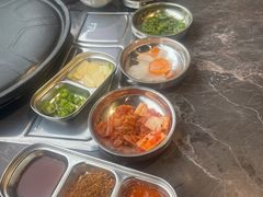 -彭妈家•韩国烤肉料理(张杨路店)