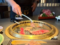-铭牛烧肉·和牛海鲜自助(高新月牙湖店)