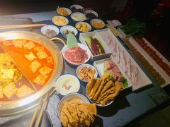 -九鼎轩脆毛肚火锅(南京东路店)