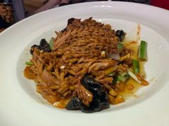 -闫府私房菜·百年鲁菜(恒隆店)