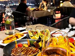 -埠口精酿夜景餐酒吧· BREWPORT BISTRO(长嘉汇重庆之眼店)
