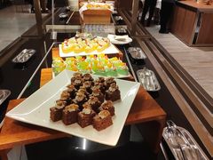 -万荟轩海鲜·粤式点心自助餐厅(蓝海风万怡酒店)