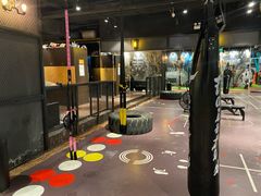 -VLines耀能运动24小时·月付制健身(京广桥店)