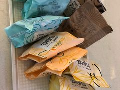 -花园饼屋·吐司蛋糕面包(星海店)