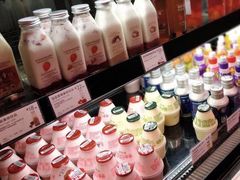 -巴黎贝甜(大宁国际商业广场店)