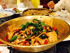 -锦龙国际酒店(天津奥体中心华苑地铁站店)