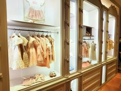 -Dior迪奥(恒隆广场童装店)