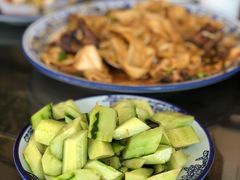 -壹阁胡羊焖饼(特色小吃街店)