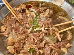 -大众跷脚牛肉馆·非遗传承单位(峨眉山店)