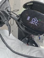 -蓝调造型·烫发·染发